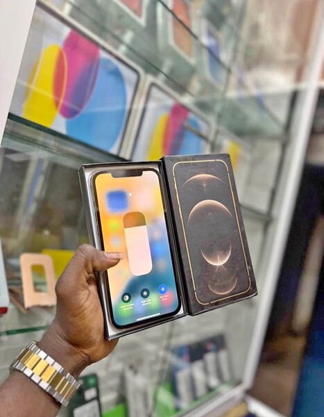 iPhone