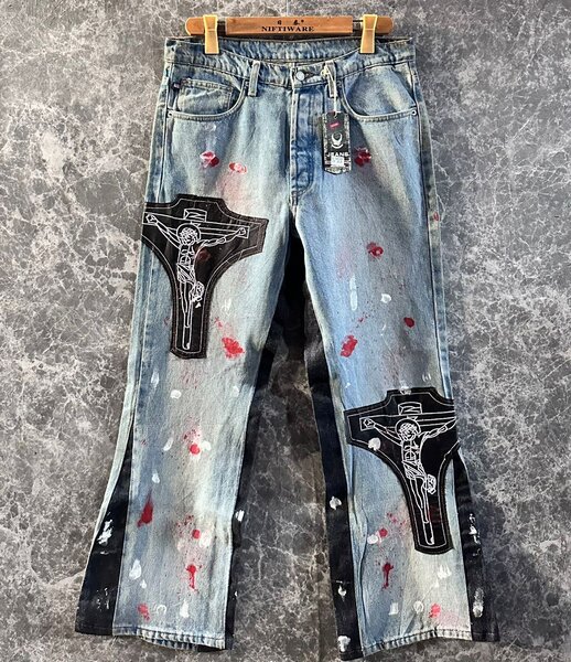 Baggy jeans