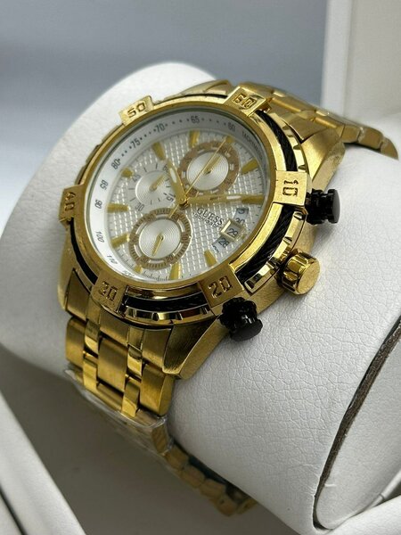 MONTRE LUXE HOMME
