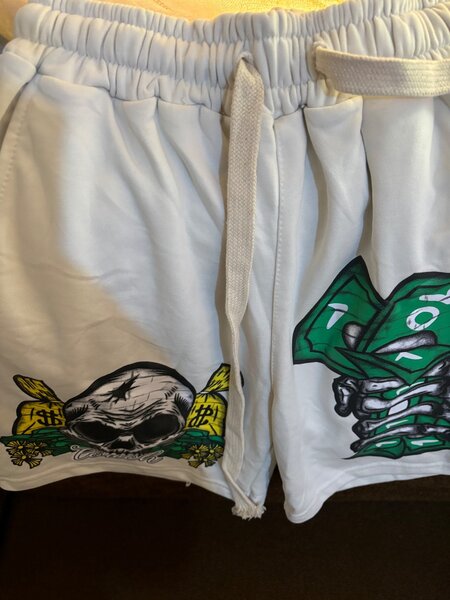 Short heavy joggers