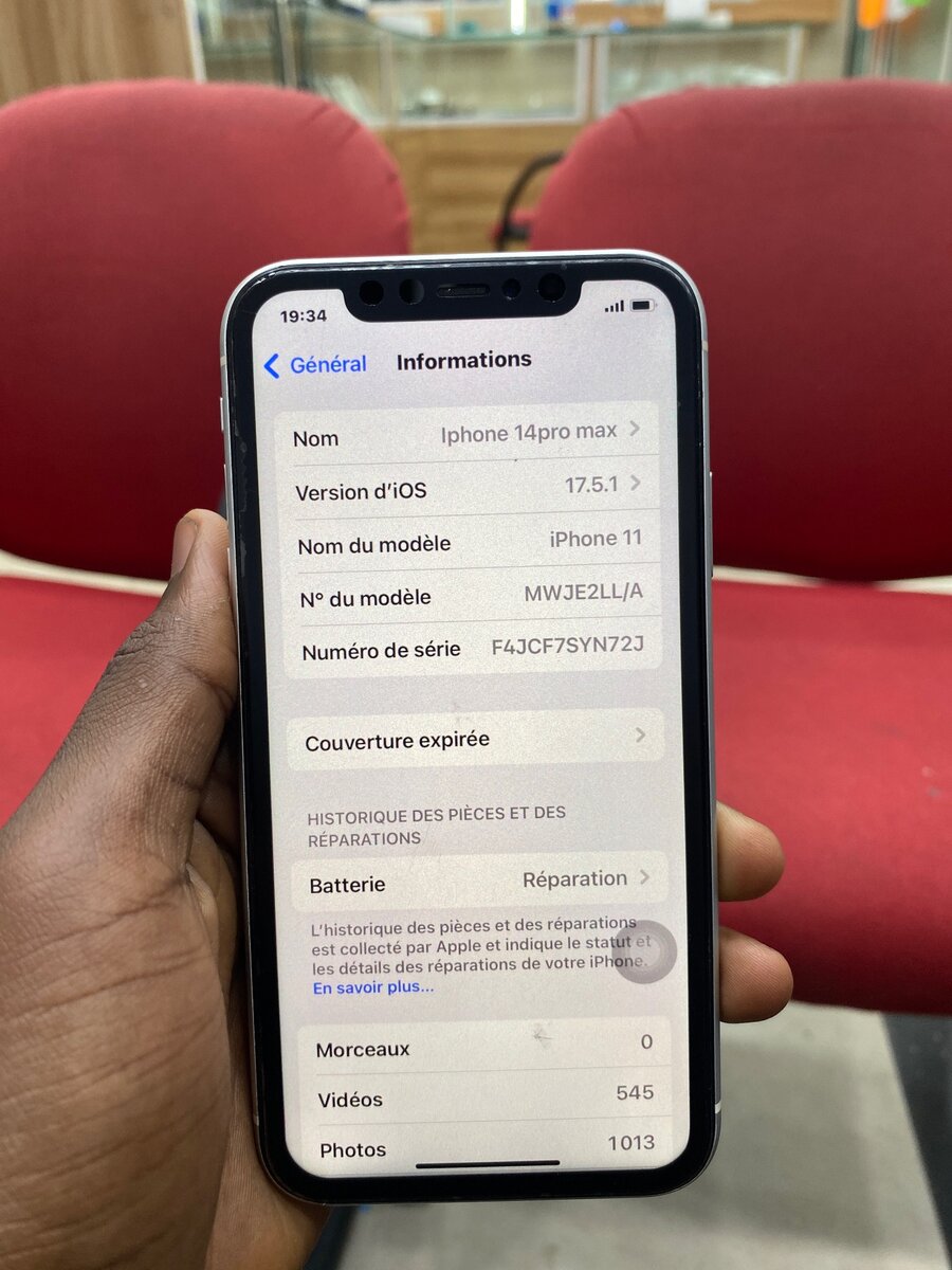 iPhone 11