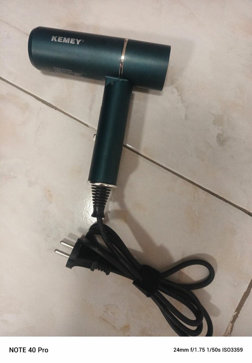 Séche-cheveux