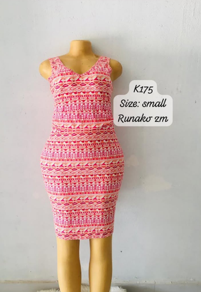 Robe rose