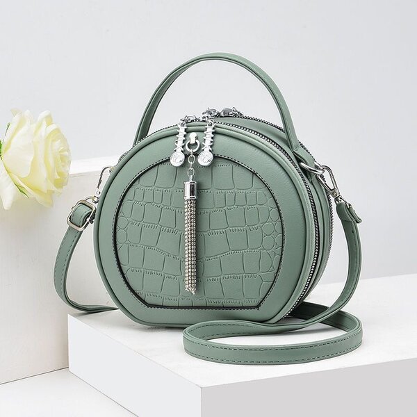 Circular handbag