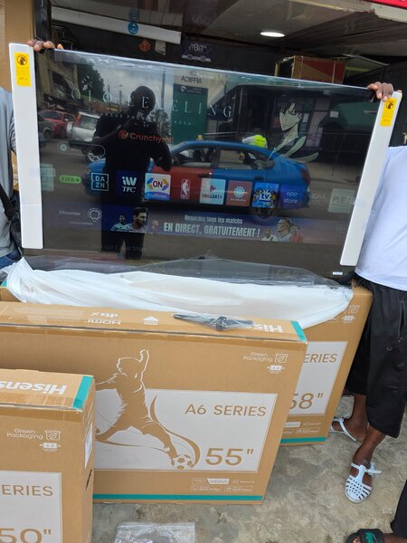 Téléviseur HISENSE 55 pouces