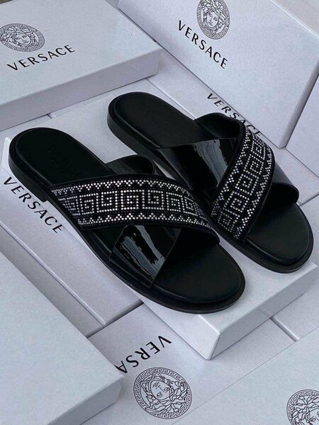 Sandals/Slippers