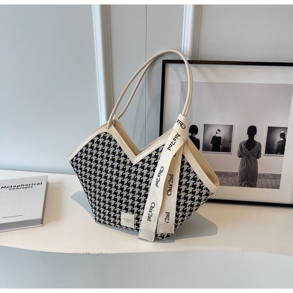 Chia 2nd handbag