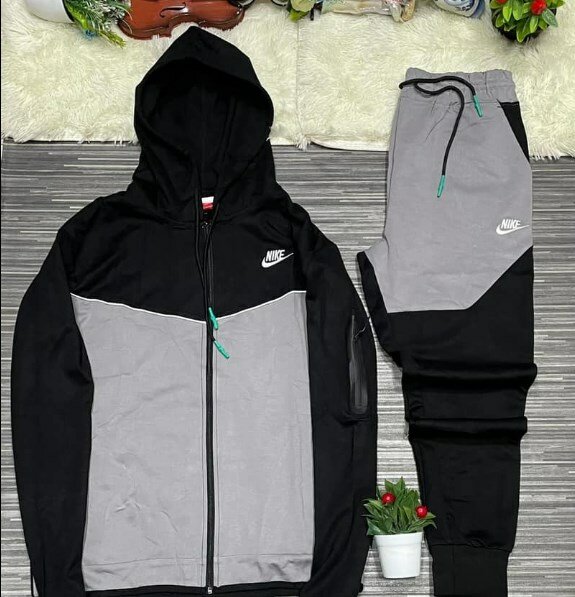 .En tenue de sport