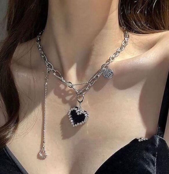 Collier Cœur Élégant