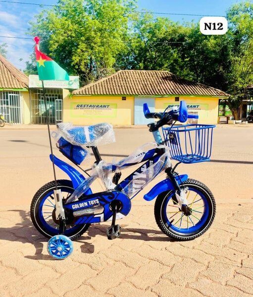 Vélo Enfant avec Casque