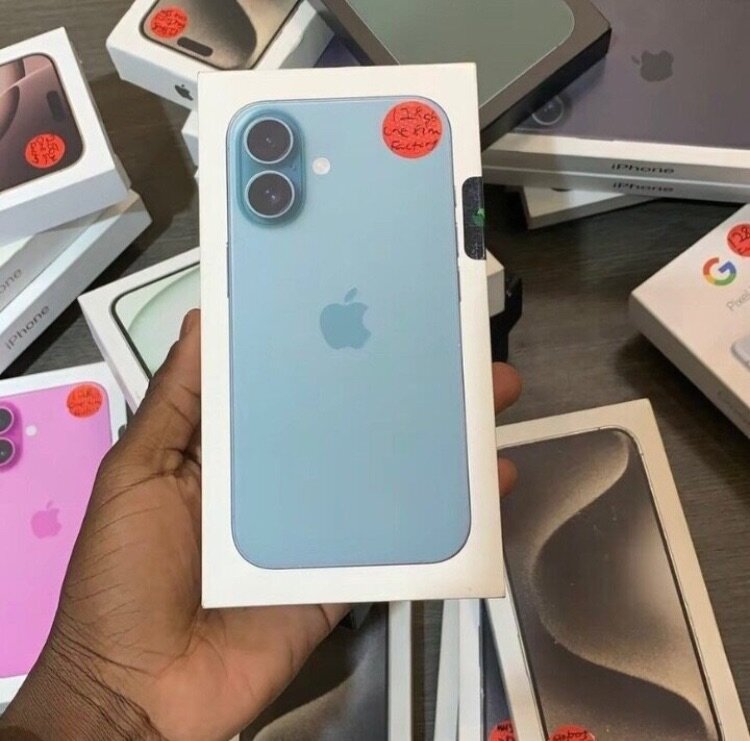 iPhone 16
