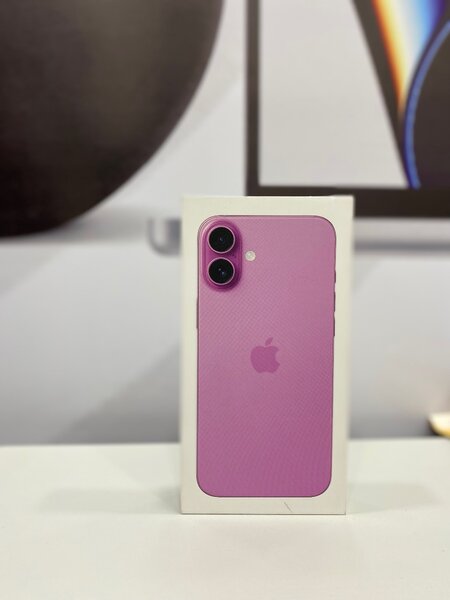 iPhone 16