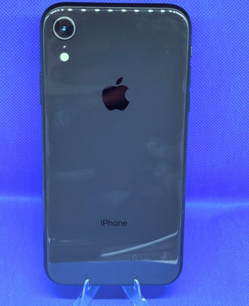 IPHONE XR UK USED 64 GIG BH 89