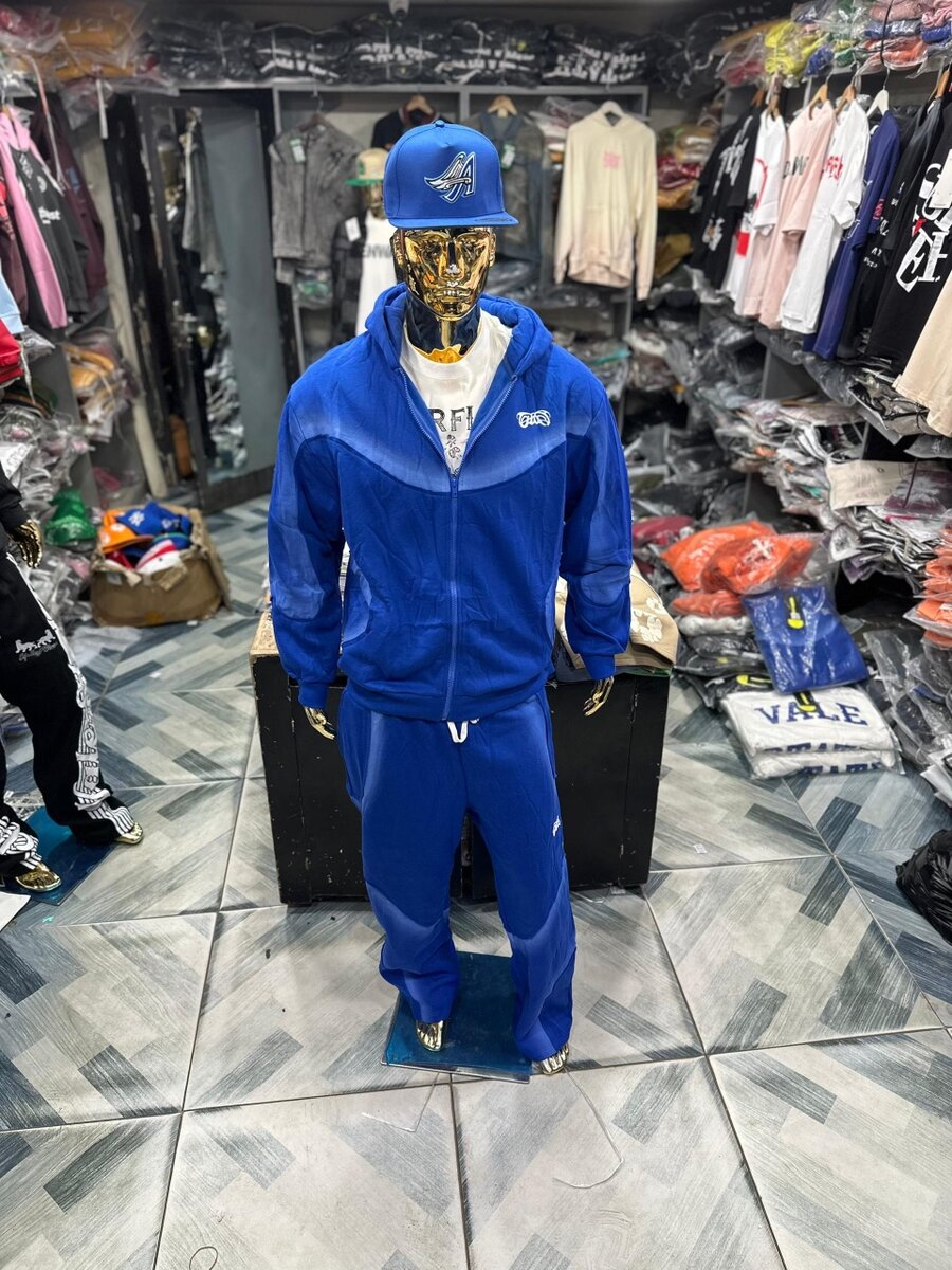 Tenue de survêtement tendance