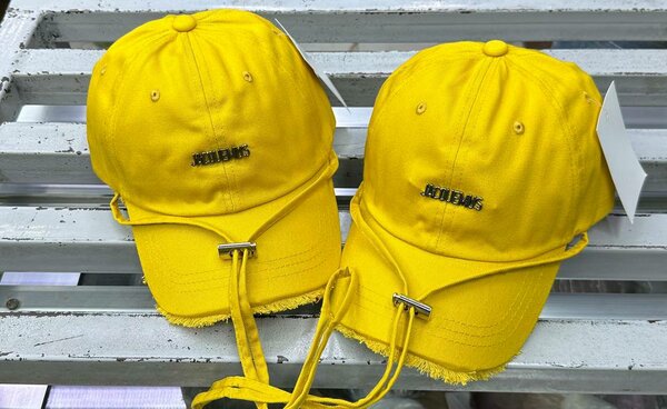 JACQUEMUS CAP