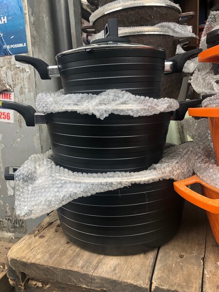 Nonstick cookware