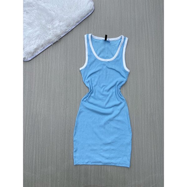 Straight dress