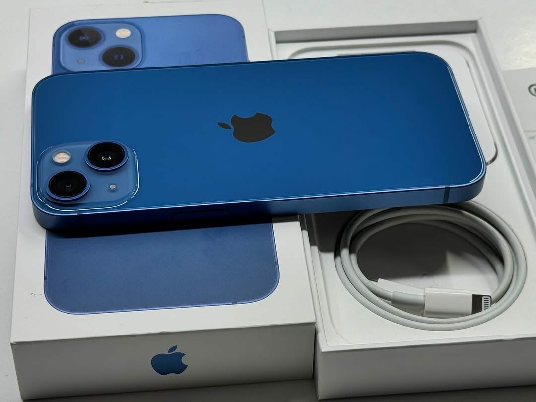 iPhone 13