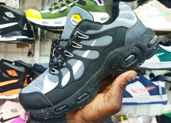 Nike shoes