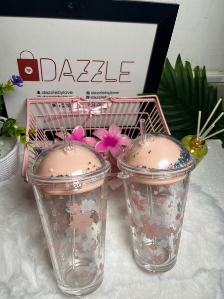 Glass cup