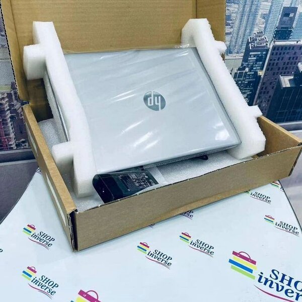 Ordinateur portable HP moderne