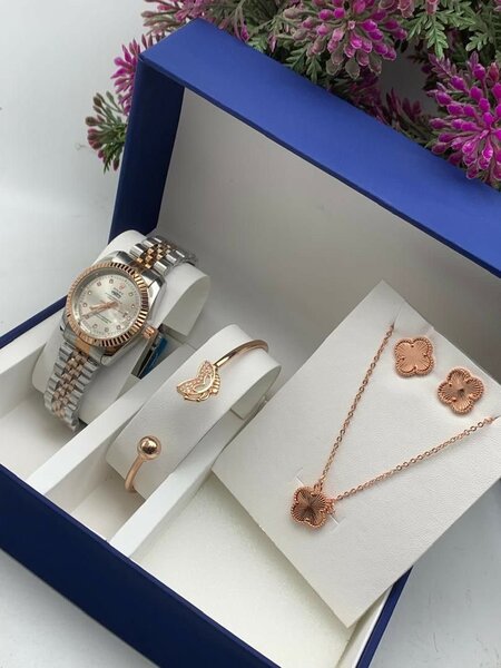 Jewelers set