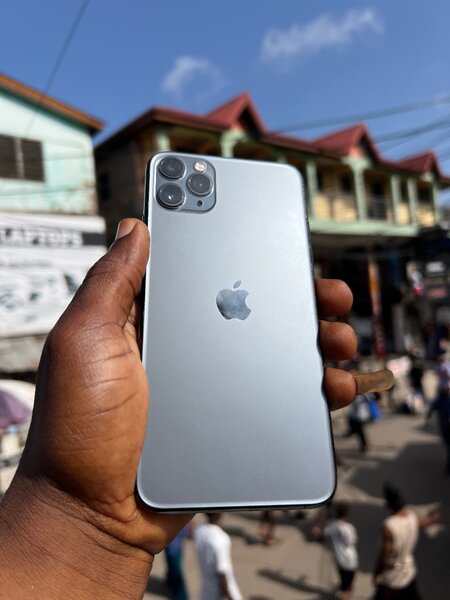 iPhone 11 Pro Max