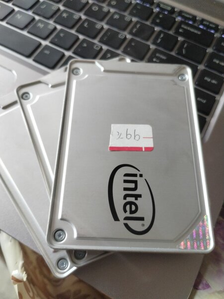 Disque SSD Intel 256 Go 2,5"
