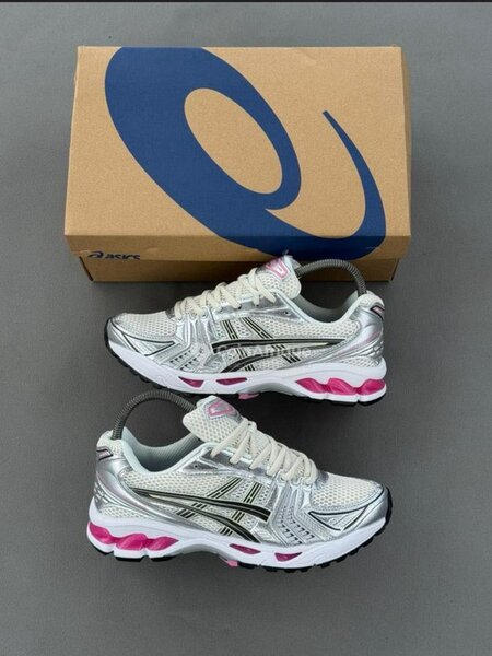 Chaussures running femme élégantes