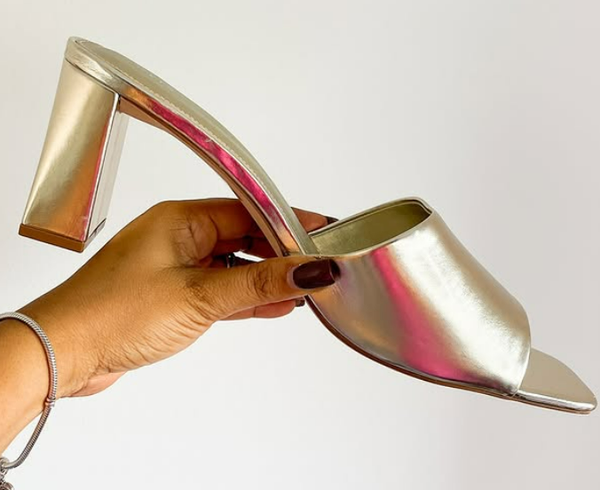Gold mules