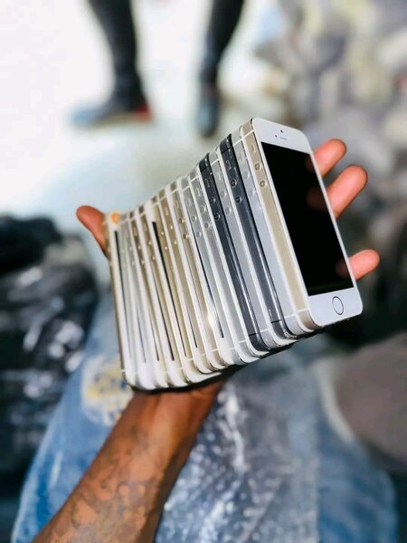 IPHONE 5S 16GB