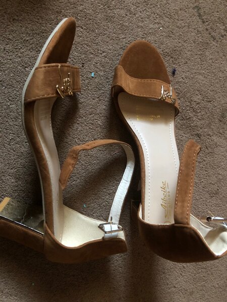 Block heels sandals
