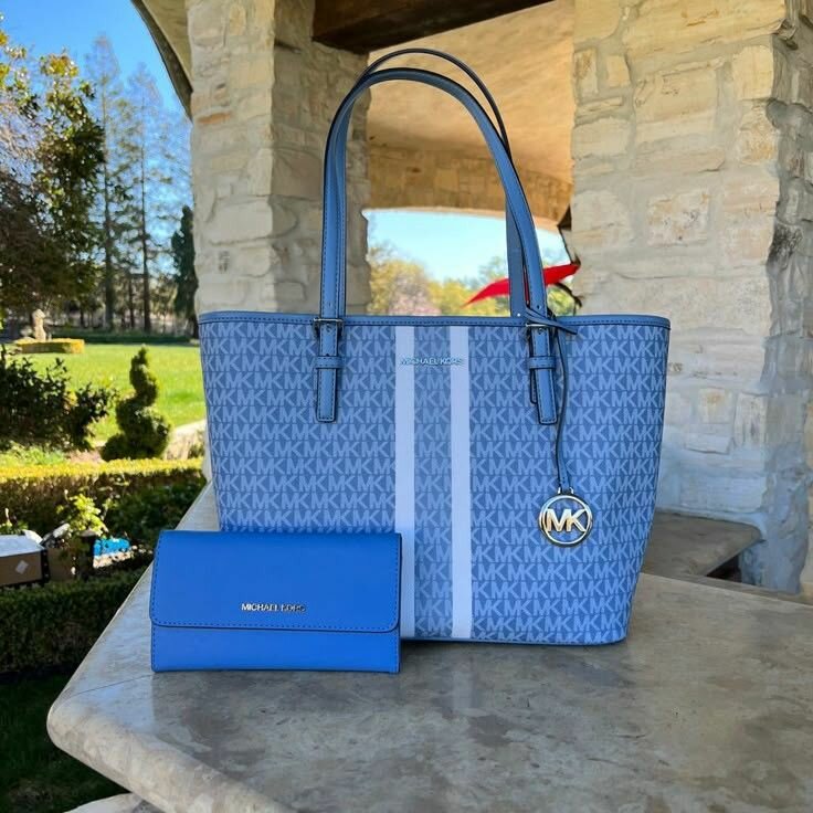 Tote and wallet