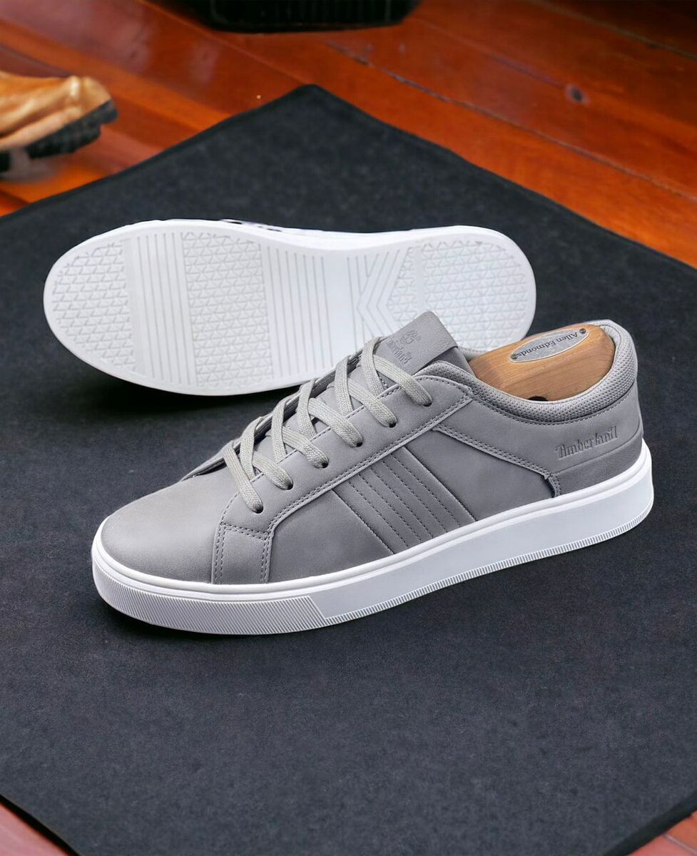 Fashion shoes