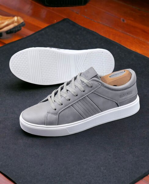 Fashion shoes