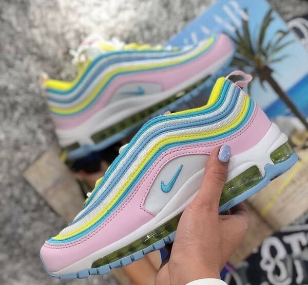 Nike air max