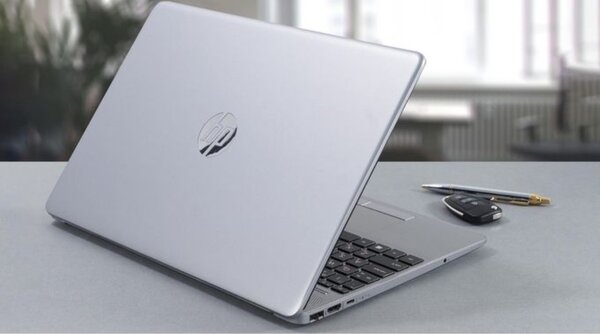 250 G9 PC 12th Gen Intel Core