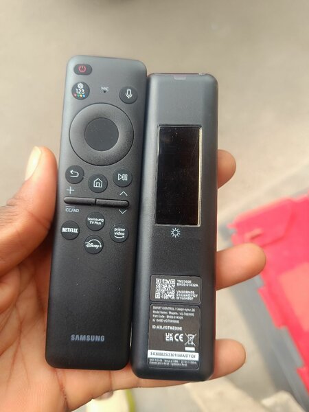 Samsung Smart TV rechargeable