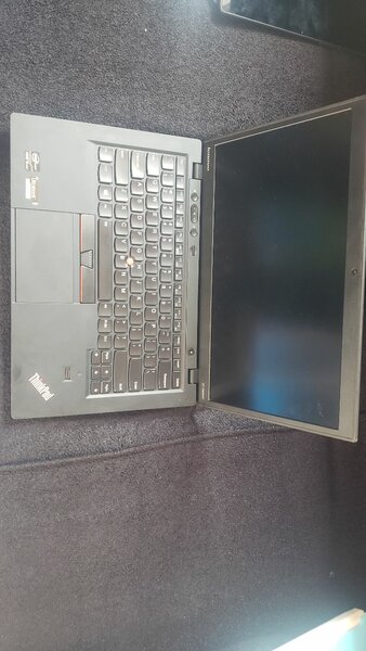 Lenovo x1 carbon
