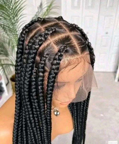PERRUQUE EN TRESSE