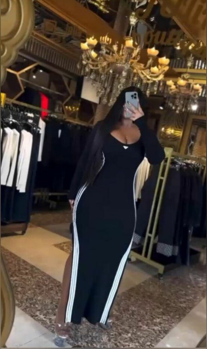 Chic robe sexy