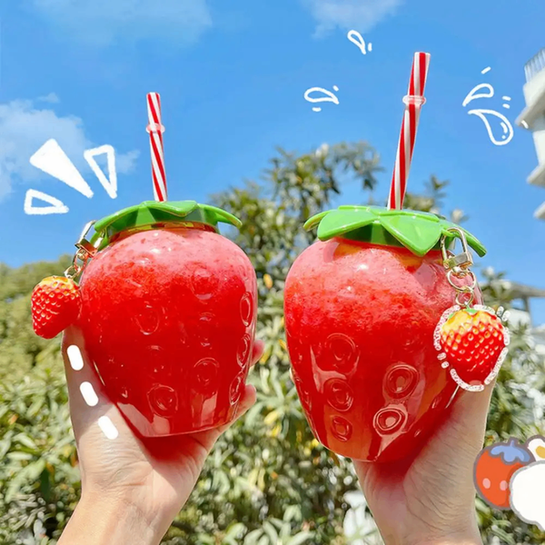 Gourde Fraise 3D avec Paille
