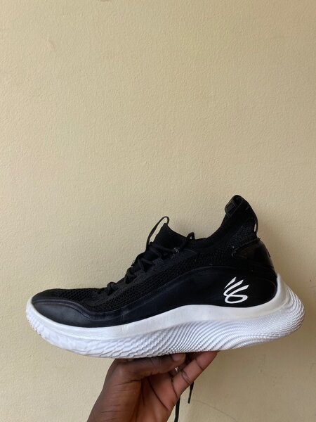 Curry 8