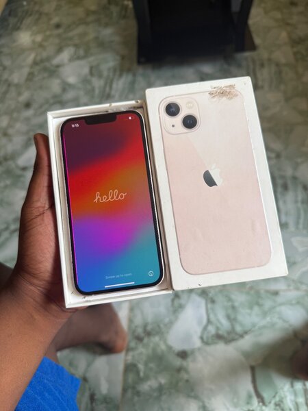 iPhone 13