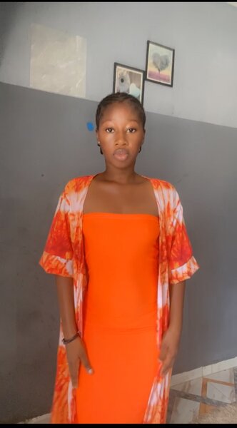 Robe orange élégante