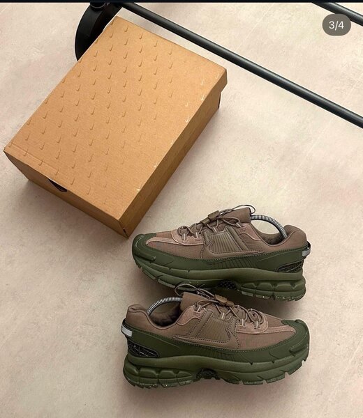 NIKE CLASSIC