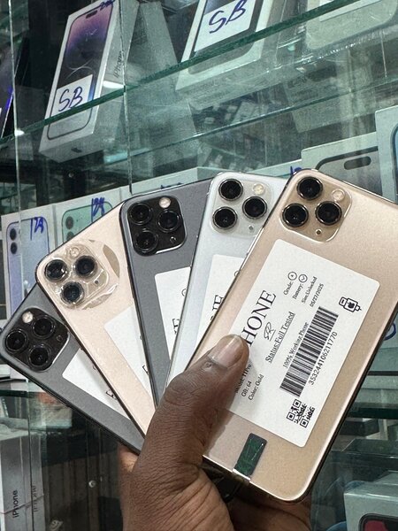 IPHONE 11PRO 64/4GB CASI NEUF
