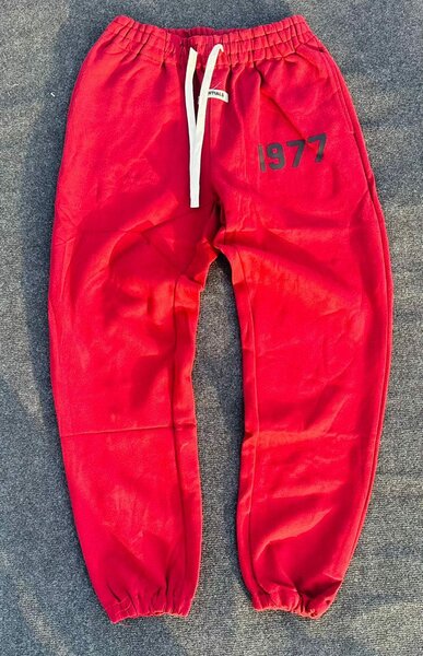 JOGGING ESSENTIALS