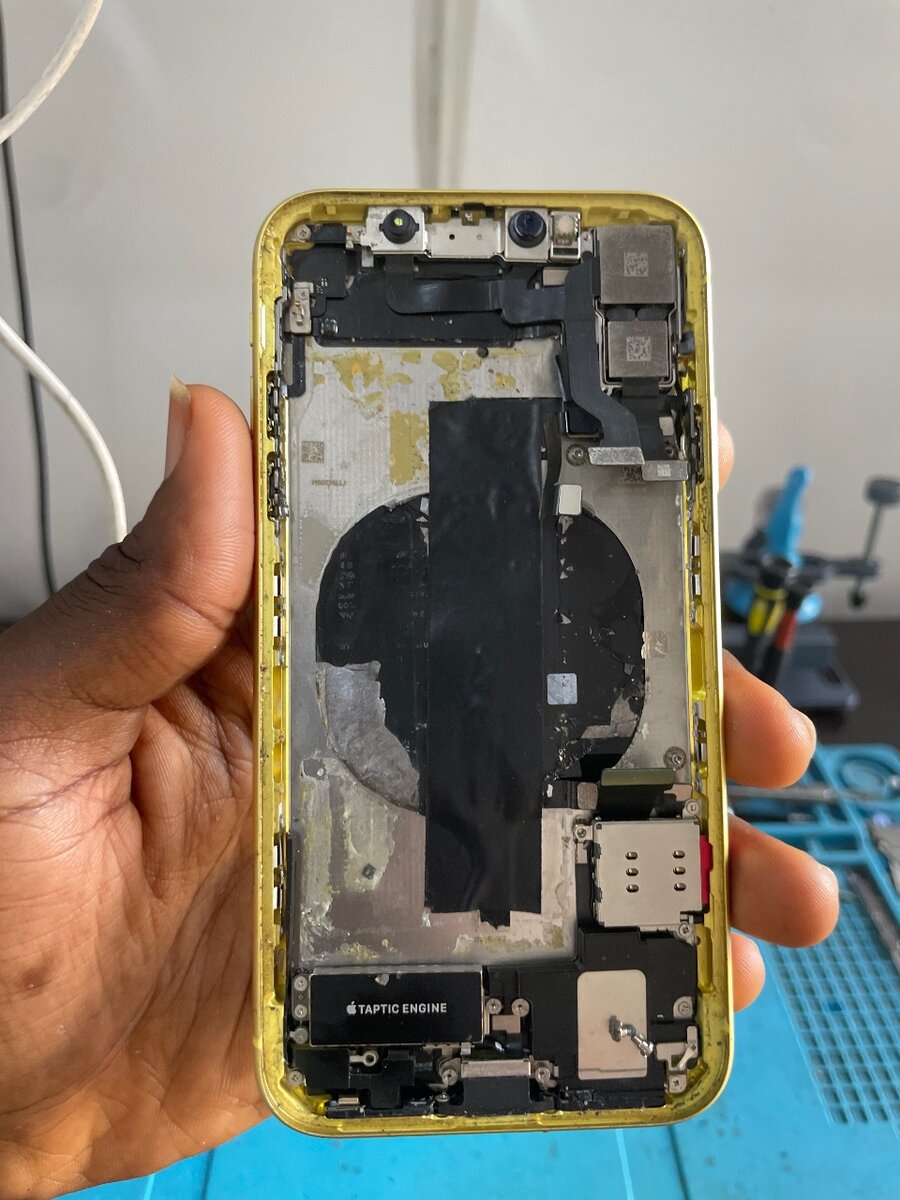 iPhone 11, Complete Housing