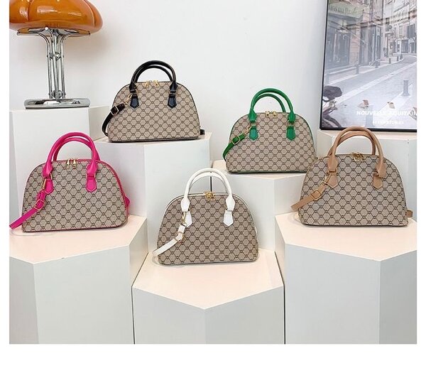 Ladies fashion bags